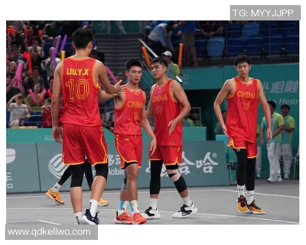 杭州篮球队在总决赛积分榜上以56分稳居第一名表现出色